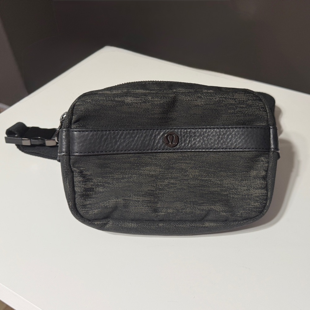 lululemon athletica Now and Always Belt Bag